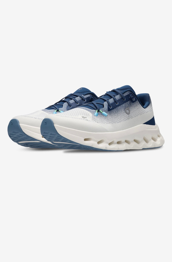 Chaussures 0n (Blanc et bleu )